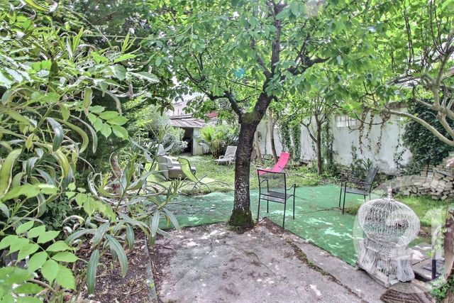 Appartement F4 à vendre - 4 pièces - 125.15 m2 - TALENCE - 33 - AQUITAINE - Century 21 Talent Immobilier Appartement F4 à vendre - 4 pièces - 125.15 m2 - TALENCE - 33 - AQUITAINE - Century 21 Talent Immobilier