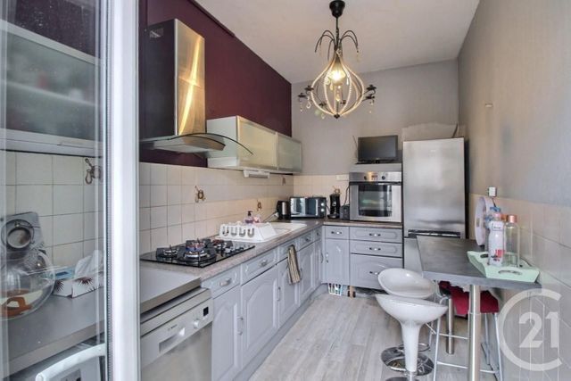 Appartement F4 à vendre - 4 pièces - 125.15 m2 - TALENCE - 33 - AQUITAINE - Century 21 Talent Immobilier Appartement F4 à vendre - 4 pièces - 125.15 m2 - TALENCE - 33 - AQUITAINE - Century 21 Talent Immobilier
