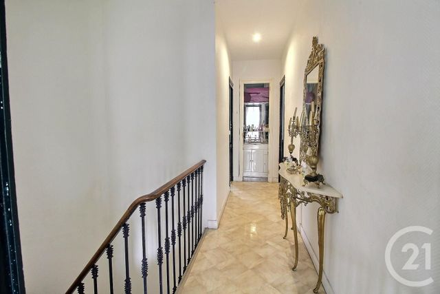 Appartement F4 à vendre - 4 pièces - 125.15 m2 - TALENCE - 33 - AQUITAINE - Century 21 Talent Immobilier Appartement F4 à vendre - 4 pièces - 125.15 m2 - TALENCE - 33 - AQUITAINE - Century 21 Talent Immobilier