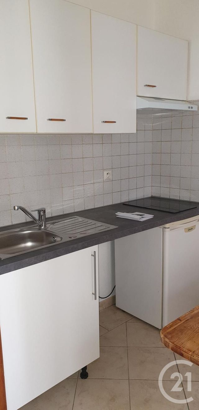 Appartement F2 à louer - 2 pièces - 30.0 m2 - BORDEAUX - 33 - AQUITAINE - Century 21 Talent Immobilier Appartement F2 à louer - 2 pièces - 30.0 m2 - BORDEAUX - 33 - AQUITAINE - Century 21 Talent Immobilier