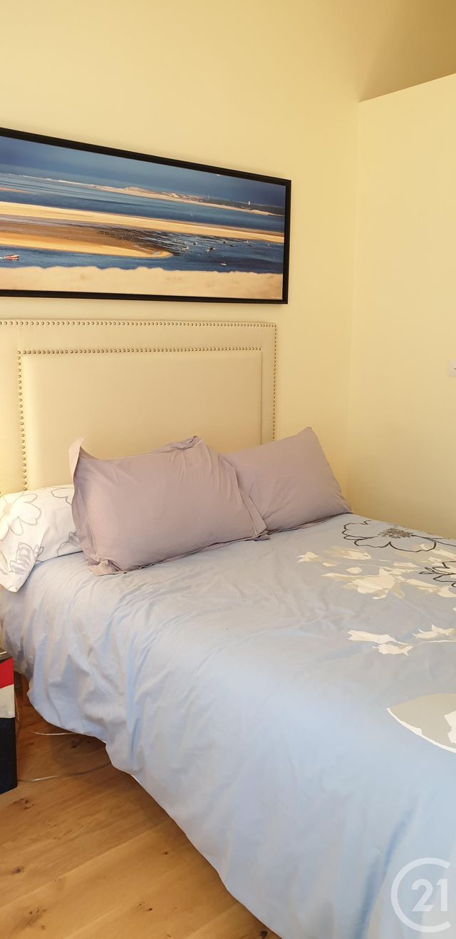 Afficher la photo en grand Appartement F1 à louer - 1 pièce - 25.0 m2 - BEGLES - 33 - AQUITAINE - Century 21 Talent Immobilier