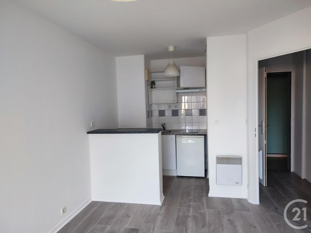 Appartement F2 à louer - 2 pièces - 34.17 m2 - BEGLES - 33 - AQUITAINE - Century 21 Talent Immobilier