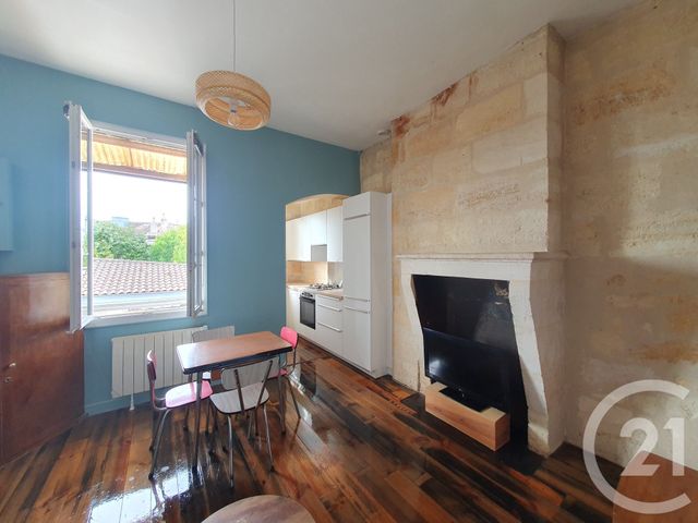 Appartement T2 à louer - 3 pièces - 53.76 m2 - BORDEAUX - 33 - AQUITAINE - Century 21 Talent Immobilier