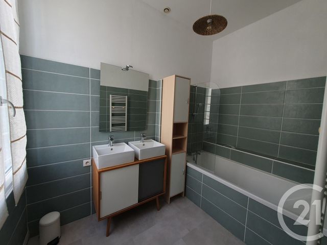 Appartement T2 à louer - 3 pièces - 53.76 m2 - BORDEAUX - 33 - AQUITAINE - Century 21 Talent Immobilier