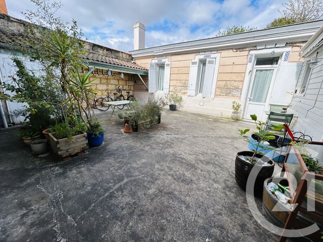 Appartement T2 à louer - 3 pièces - 53.76 m2 - BORDEAUX - 33 - AQUITAINE - Century 21 Talent Immobilier