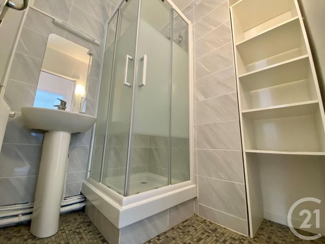 Appartement T4 à louer - 4 pièces - 66.96 m2 - LE BOUSCAT - 33 - AQUITAINE - Century 21 Talent Immobilier