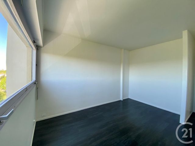 Appartement T4 à louer - 4 pièces - 66.96 m2 - LE BOUSCAT - 33 - AQUITAINE - Century 21 Talent Immobilier