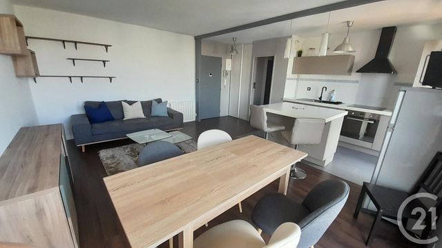 Appartement à louer - 2 pièces - 48.76 m2 - BORDEAUX - 33 - AQUITAINE - Century 21 Talent Immobilier