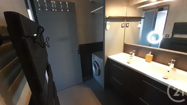 Appartement à louer - 2 pièces - 48.76 m2 - BORDEAUX - 33 - AQUITAINE - Century 21 Talent Immobilier