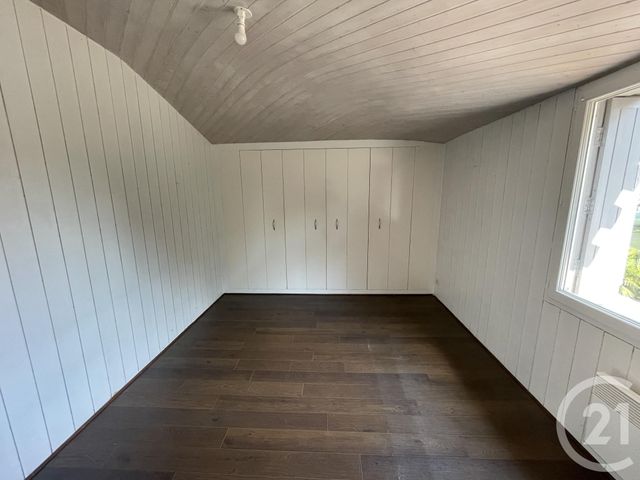 maison à louer - 4 pièces - 138.14 m2 - CAMBLANES ET MEYNAC - 33 - AQUITAINE - Century 21 Talent Immobilier