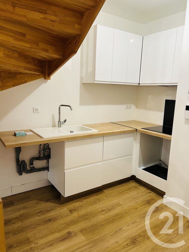 Appartement T3 à louer - 2 pièces - 50.98 m2 - LEOGNAN - 33 - AQUITAINE - Century 21 Talent Immobilier