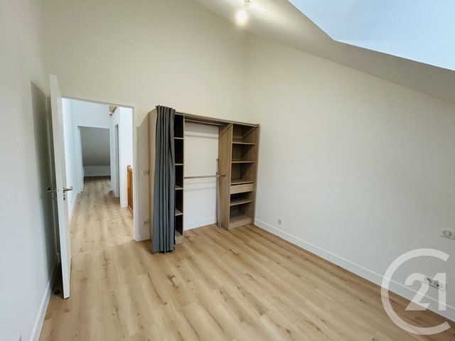 Appartement T3 à louer - 2 pièces - 50.98 m2 - LEOGNAN - 33 - AQUITAINE - Century 21 Talent Immobilier