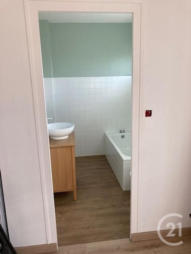 Appartement F1 à louer - 1 pièce - 22.57 m2 - TALENCE - 33 - AQUITAINE - Century 21 Talent Immobilier