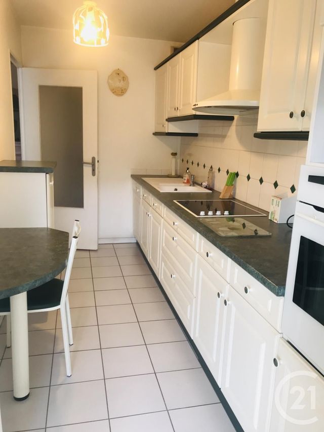 Appartement T4 à louer - 4 pièces - 86.0 m2 - BORDEAUX - 33 - AQUITAINE - Century 21 Talent Immobilier