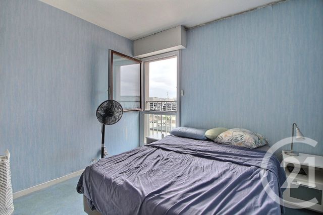 Afficher la photo en grand Appartement F4 à vendre - 4 pièces - 78.53 m2 - BORDEAUX - 33 - AQUITAINE - Century 21 Talent Immobilier