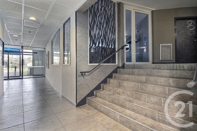 Appartement à vendre - 2 pièces - 53.5 m2 - TALENCE - 33 - AQUITAINE - Century 21 Talent Immobilier