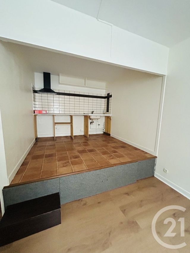 Appartement T1 à louer - 1 pièce - 26.43 m2 - BORDEAUX - 33 - AQUITAINE - Century 21 Talent Immobilier