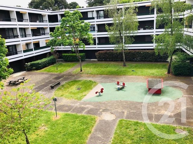 Appartement T2 à vendre - 2 pièces - 55.4 m2 - PESSAC - 33 - AQUITAINE - Century 21 Talent Immobilier