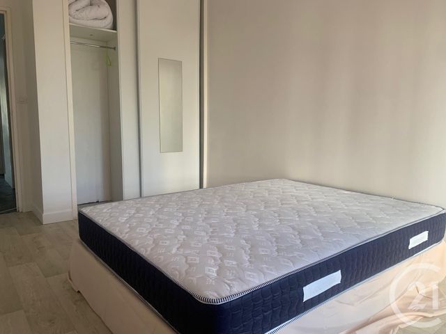 Appartement T2 à vendre - 2 pièces - 55.4 m2 - PESSAC - 33 - AQUITAINE - Century 21 Talent Immobilier