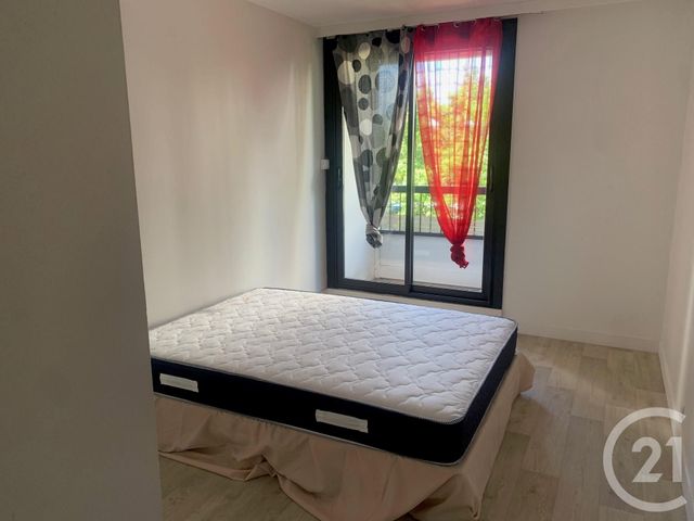 Appartement T2 à vendre - 2 pièces - 55.4 m2 - PESSAC - 33 - AQUITAINE - Century 21 Talent Immobilier