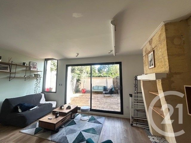 Appartement T2 à louer - 2 pièces - 48.02 m2 - BORDEAUX - 33 - AQUITAINE - Century 21 Talent Immobilier