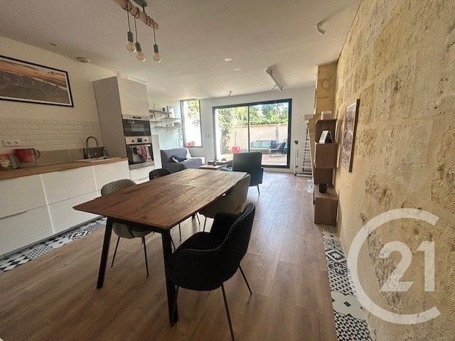 Appartement T2 à louer - 2 pièces - 48.02 m2 - BORDEAUX - 33 - AQUITAINE - Century 21 Talent Immobilier