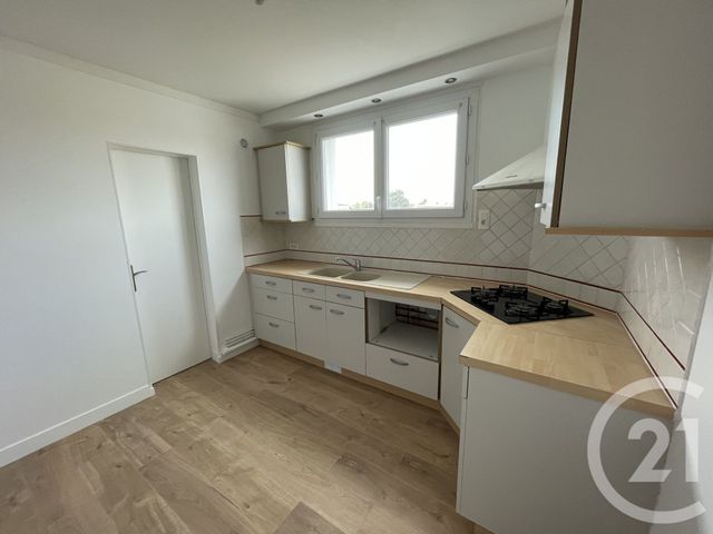 Appartement T3 à louer - 3 pièces - 73.42 m2 - TALENCE - 33 - AQUITAINE - Century 21 Talent Immobilier