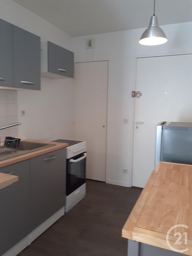 Appartement T1 à louer - 1 pièce - 32.5 m2 - TALENCE - 33 - AQUITAINE - Century 21 Talent Immobilier
