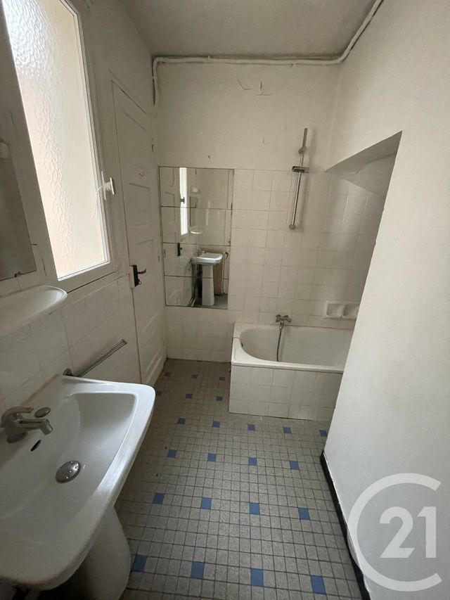 Appartement F1 à louer - 1 pièce - 38.0 m2 - BORDEAUX - 33 - AQUITAINE - Century 21 Talent Immobilier
