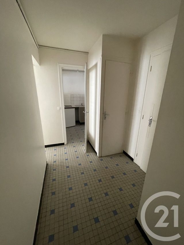 Appartement F1 à louer - 1 pièce - 38.0 m2 - BORDEAUX - 33 - AQUITAINE - Century 21 Talent Immobilier