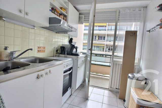 Appartement T1 à vendre - 1 pièce - 32.63 m2 - TALENCE - 33 - AQUITAINE - Century 21 Talent Immobilier