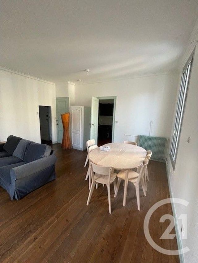 Appartement T3 à louer - 3 pièces - 79.73 m2 - BORDEAUX - 33 - AQUITAINE - Century 21 Talent Immobilier