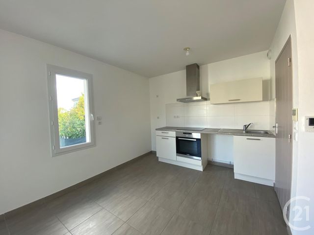 Afficher la photo en grand Appartement T4 à louer - 4 pièces - 89.83 m2 - MERIGNAC - 33 - AQUITAINE - Century 21 Talent Immobilier