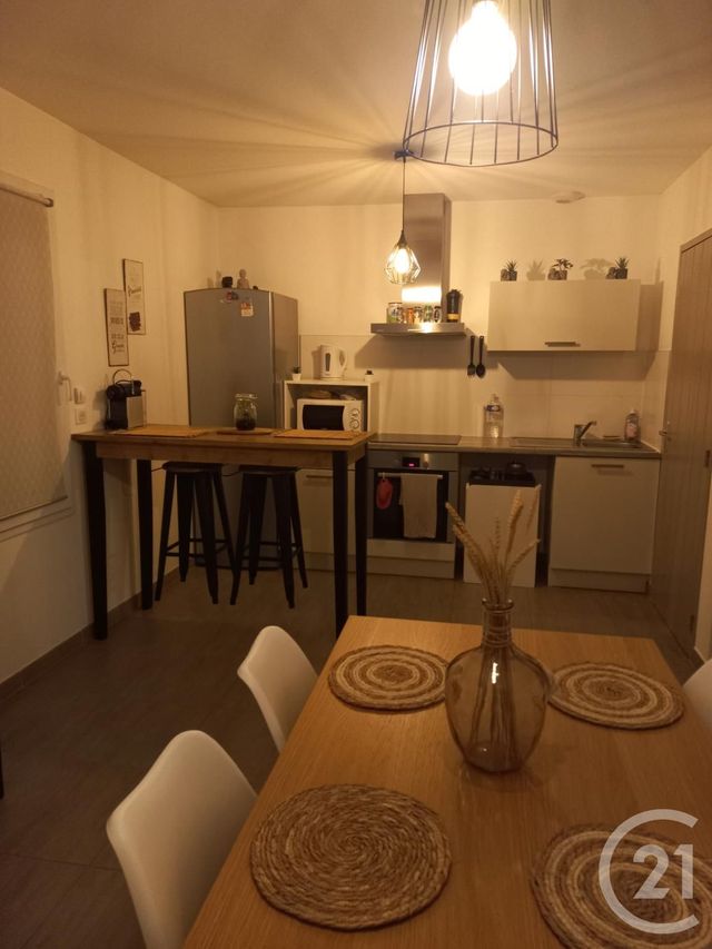 Afficher la photo en grand Appartement T4 à louer - 4 pièces - 89.83 m2 - MERIGNAC - 33 - AQUITAINE - Century 21 Talent Immobilier