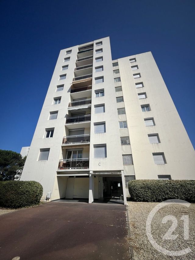 Afficher la photo en grand Appartement T5 à louer - 5 pièces - 76.76 m2 - GRADIGNAN - 33 - AQUITAINE - Century 21 Talent Immobilier