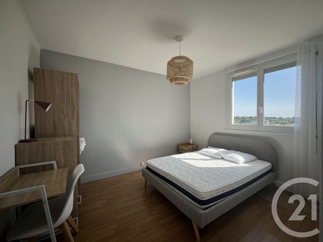 Afficher la photo en grand Appartement T5 à louer - 5 pièces - 76.76 m2 - GRADIGNAN - 33 - AQUITAINE - Century 21 Talent Immobilier