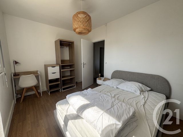 Afficher la photo en grand Appartement T5 à louer - 5 pièces - 76.76 m2 - GRADIGNAN - 33 - AQUITAINE - Century 21 Talent Immobilier