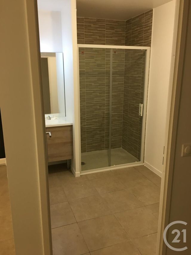 Appartement T2 à louer - 2 pièces - 45.48 m2 - BEGLES - 33 - AQUITAINE - Century 21 Talent Immobilier