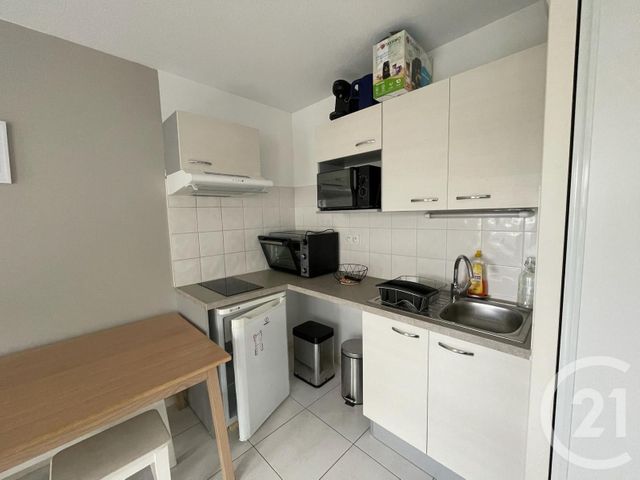 Appartement T2 à louer - 2 pièces - 42.5 m2 - BORDEAUX - 33 - AQUITAINE - Century 21 Talent Immobilier