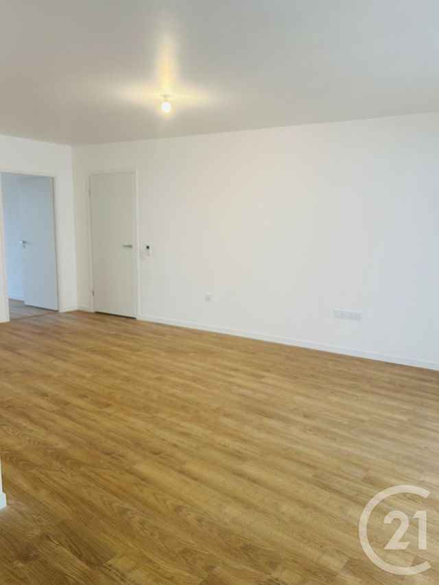 Appartement T4 à louer - 4 pièces - 87.2 m2 - BORDEAUX - 33 - AQUITAINE - Century 21 Talent Immobilier