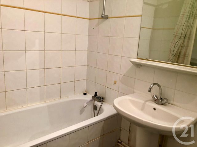 Appartement T2 à louer - 2 pièces - 38.6 m2 - TALENCE - 33 - AQUITAINE - Century 21 Talent Immobilier