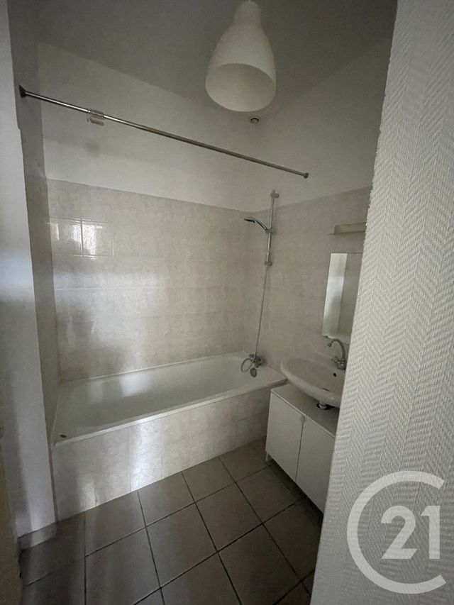 Appartement à louer - 3 pièces - 74.5 m2 - BORDEAUX - 33 - AQUITAINE - Century 21 Talent Immobilier