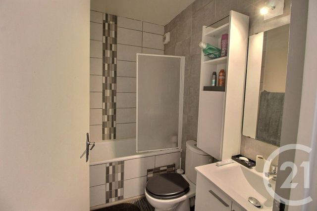 Appartement F1 à vendre - 1 pièce - 22.1 m2 - TALENCE - 33 - AQUITAINE - Century 21 Talent Immobilier