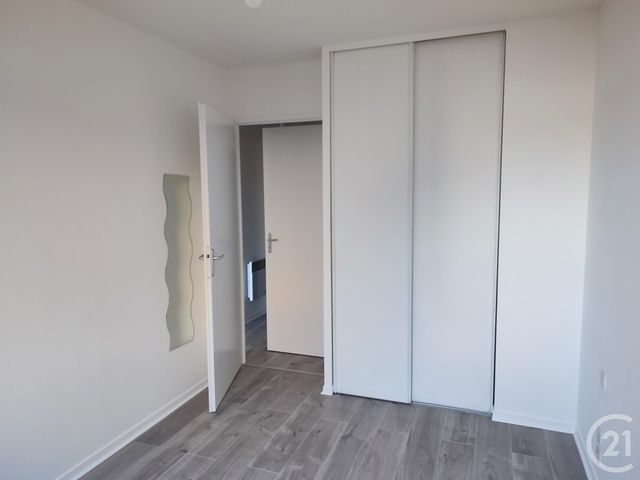 Appartement F2 à louer - 2 pièces - 34.17 m2 - BEGLES - 33 - AQUITAINE - Century 21 Talent Immobilier