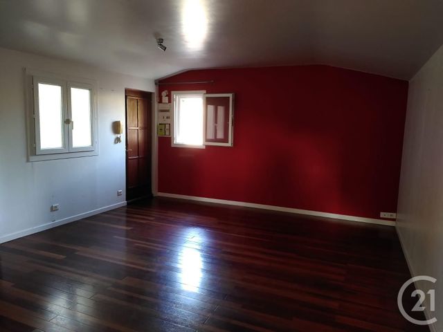 Appartement T1 à louer - 3 pièces - 41.3 m2 - BORDEAUX - 33 - AQUITAINE - Century 21 Talent Immobilier