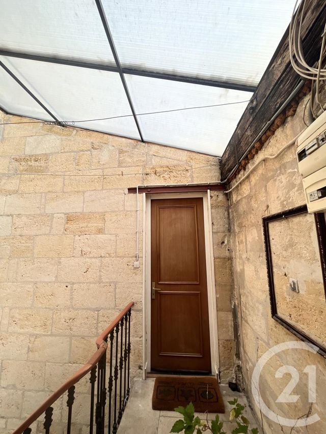 Appartement T1 à louer - 3 pièces - 41.3 m2 - BORDEAUX - 33 - AQUITAINE - Century 21 Talent Immobilier