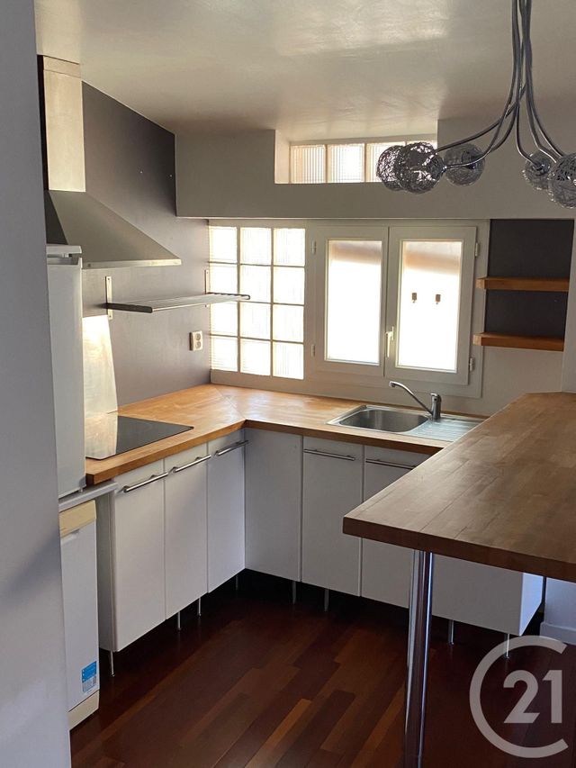 Appartement T1 à louer - 3 pièces - 41.3 m2 - BORDEAUX - 33 - AQUITAINE - Century 21 Talent Immobilier