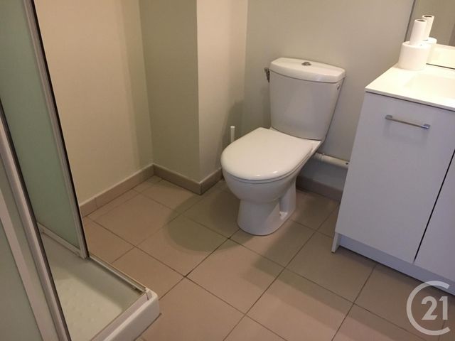 Appartement F2 à louer - 2 pièces - 53.0 m2 - BORDEAUX - 33 - AQUITAINE - Century 21 Talent Immobilier