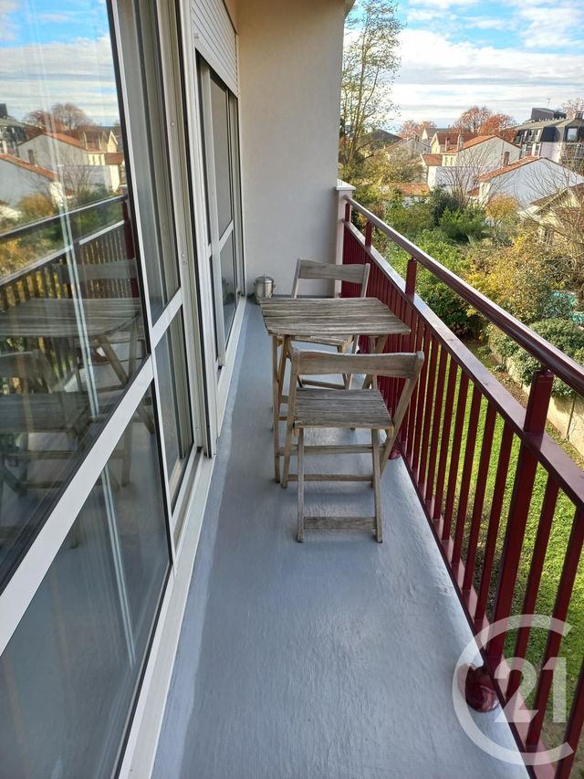 Appartement T1 à louer - 1 pièce - 42.33 m2 - TALENCE - 33 - AQUITAINE - Century 21 Talent Immobilier