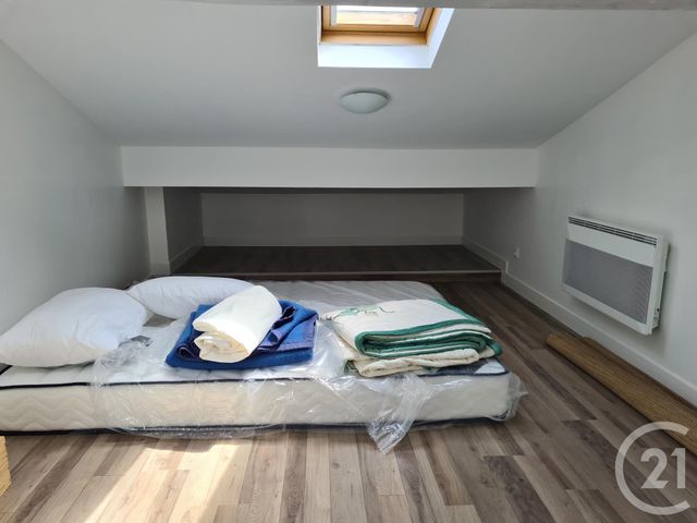 Appartement T2 à louer - 2 pièces - 19.0 m2 - BORDEAUX - 33 - AQUITAINE - Century 21 Talent Immobilier